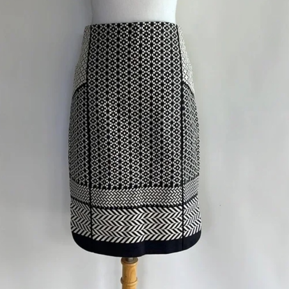 J. Crew Black and White Graphic Pattern Skirt